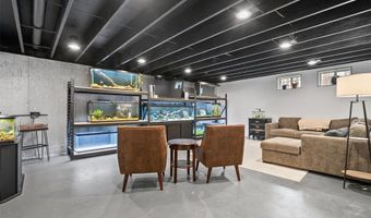 2107 Henley Woods Dr, Arnold, MO 63010