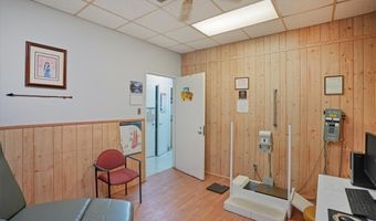 72 N Wright, Alice, TX 78332