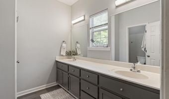 129 CAMBRIDGE POINTE Dr, Alabaster, AL 35007