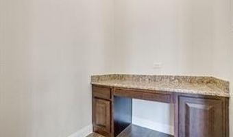 225 Palmerston Dr, Aledo, TX 76008