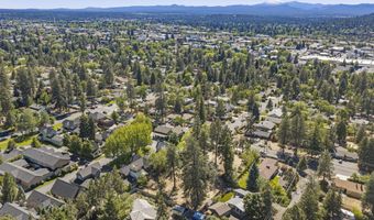 1920 NE 8th St, Bend, OR 97701