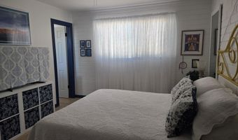 107 Mountain View Ave, Bisbee, AZ 85603