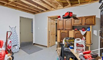 7486 Snake Rd, Athens, AL 35611