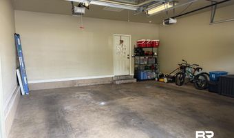 122 Cottage Ln, Atmore, AL 36502