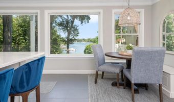 370 SHERMAN Ave, Arnold, MD 21012