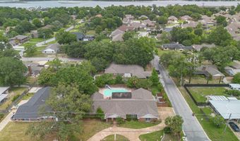 2186 Atkinson Rd, Biloxi, MS 39531
