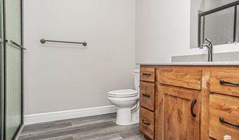 1803 NW 17th St, Abilene, KS 67410