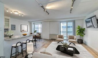 101 S PLAZA Pl, Atlantic City, NJ 08401