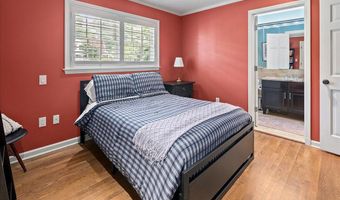 4429 NEPTUNE Dr, Alexandria, VA 22309