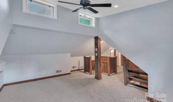 4257 Acorn St, Charlotte, NC 28205