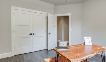 21625 BUTTEVILLE Rd, Aurora, OR 97002