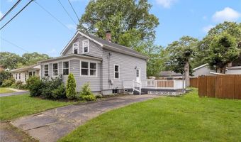100 Pine Grove St, East Providence, RI 02916