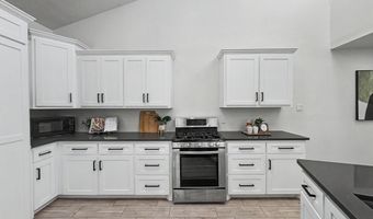6821 Keeling St NW, Albuquerque, NM 87120