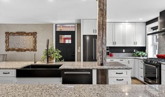 290 Leighton Rd, Augusta, ME 04330