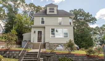 24 Livingston Ave, Andover, NJ 07801