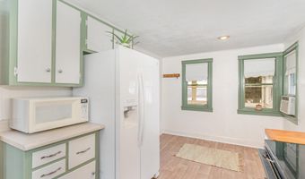 313 E Hillcrest St, Alma, MI 48801