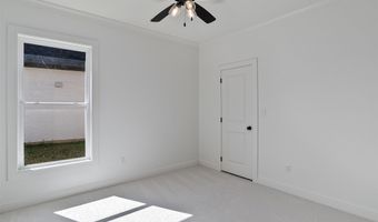 81 Turtle Creek Dr, Benton, LA 71006