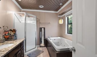 544 Holt St, Athens, TN 37303