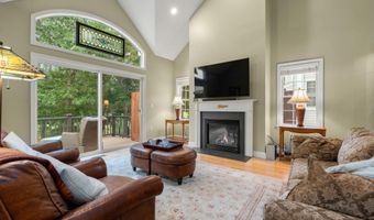 34 Turnberry Rd 34, Bourne, MA 02532