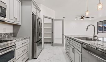 3472 Sundial Dr, Bullhead City, AZ 86429