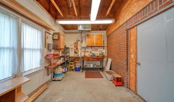 425 W Oregon Rd St, Adrian, MI 49221