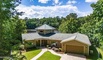 130 Willowbrook Dr, Arapahoe, NC 28510