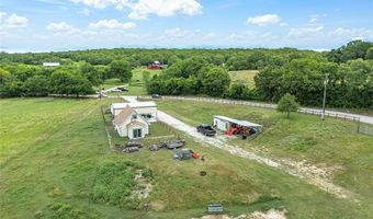1185 County Road 1590, Alvord, TX 76225
