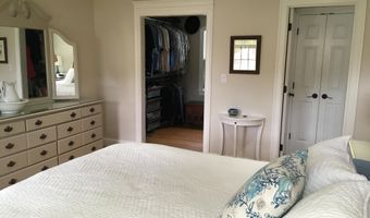 23 Seabreeze Dr, Bourne, MA 02532