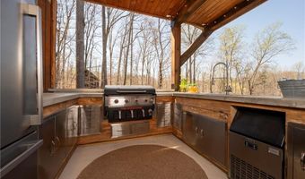 153 Finn Hollow Ln, Advance, NC 27006