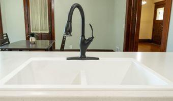 1207 Alden St, Alden, IA 50006