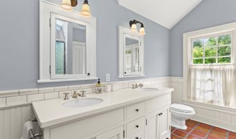 175 Cat Rock Rd, Cos Cob, CT 06807