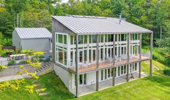103 Long View Dr, Becket, MA 01223