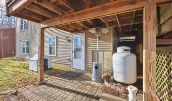 23 Daniel Rd, Bristol, CT 06010