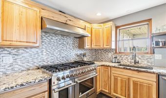 3614 Creek Rd, Albany, VT 05820