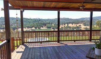 1560 Pinto Dr, Angels Camp, CA 95222