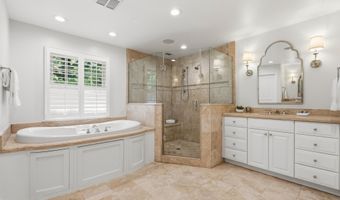 7009 LOCH LOMOND Dr, Bethesda, MD 20817