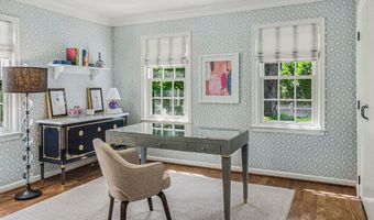 540 Rock Creek Dr, Ann Arbor, MI 48104
