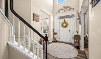 42 EMERALD RIDGE Dr, Bear, DE 19701