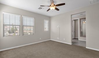2477 W MARKET Pl 34, Chandler, AZ 85248