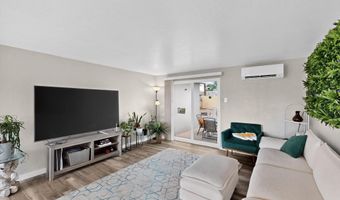 10521 SAN JACINTO Ave NE, Albuquerque, NM 87112