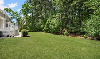 95 River Farm Dr, East Greenwich, RI 02818