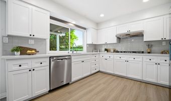 29950 Rolling Ridge Dr, Agoura Hills, CA 91301