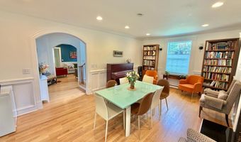 7538 MORNINGSIDE Dr NW, Washington, DC 20012