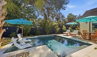 106 S Hermitage Rd, Beaufort, SC 29902