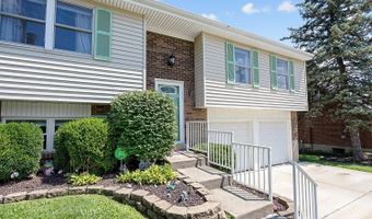 544 Morrvue Dr, Delhi, OH 45238