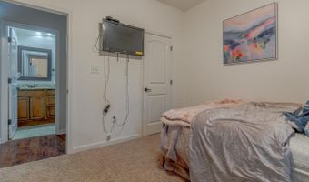 6850 Grace Village Dr, Alexander, AR 72002