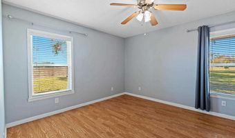 236 Beacon Ln, Atmore, AL 36502