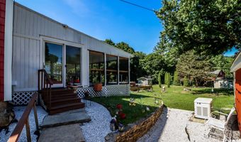 45 Maple Avenue Ext, Bethel, CT 06801