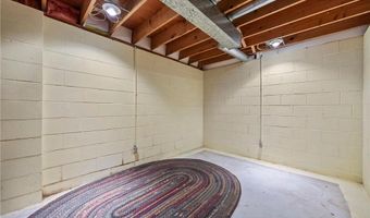 1724 Chatham Ave, Arden Hills, MN 55112