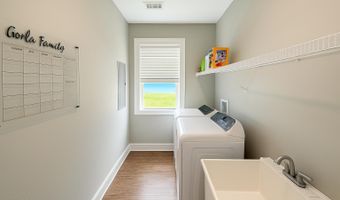 29 Downing Dr, Beaufort, SC 29907